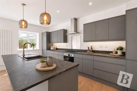 4 bedroom detached house for sale, Nevendon Road, Wickford, Essex, SS12