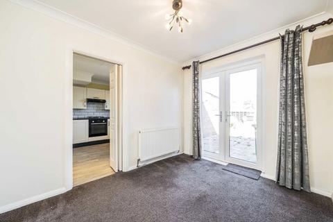 3 bedroom terraced house to rent, Convent Road, Ashford TW15