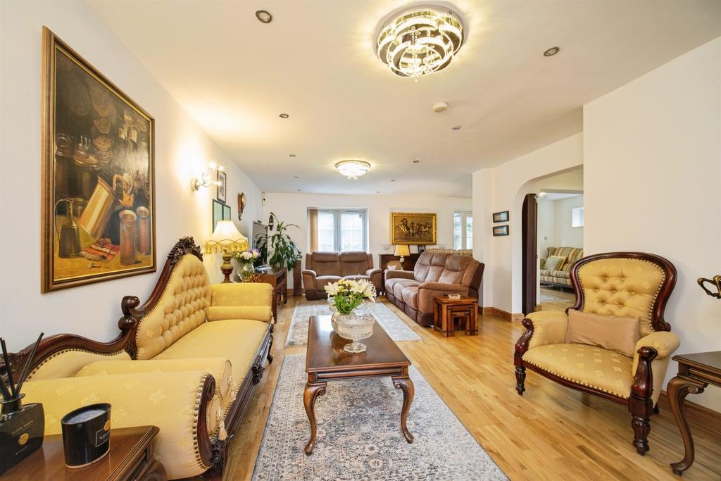 House in Basingstoke and Deane, Basingstoke - View 3