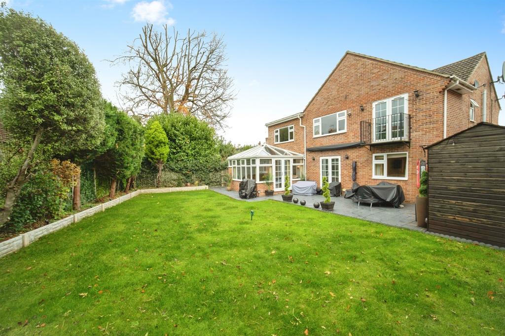 House in Basingstoke and Deane, Basingstoke - View 4