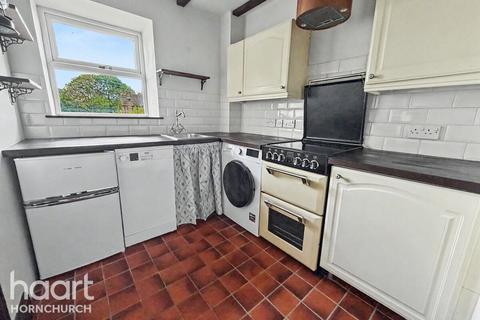 1 bedroom apartment to rent, Diamond Court, Park Lane, HORNCHURCH