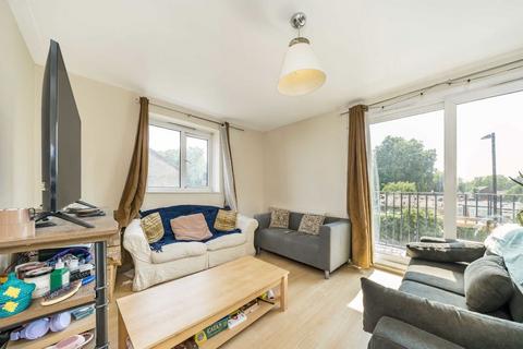 2 bedroom flat for sale, Lower Road, London SE16