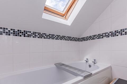 1 bedroom semi-detached house to rent, Chapel Street, Bicester