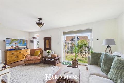 3 bedroom detached bungalow for sale, Grand Avenue, Pakefield