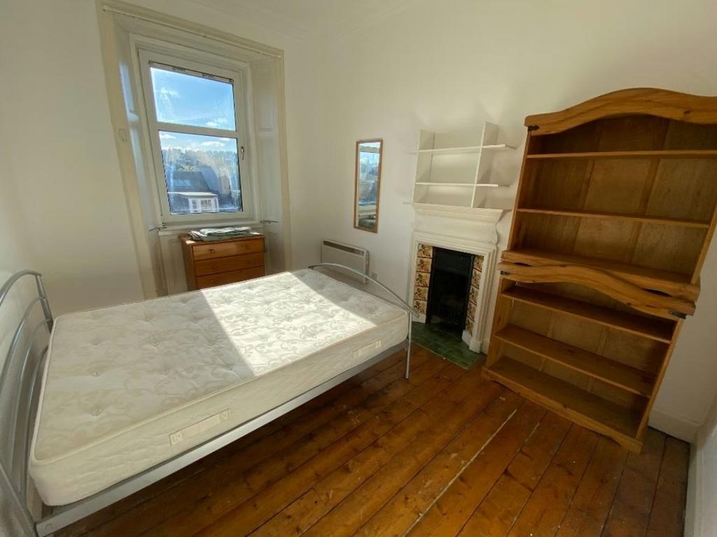 Apartment in Edinburgh, Lauriston, Tollcross - View 4