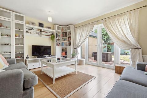 4 bedroom semi-detached house for sale, Tayberry Place, Ipswich IP3