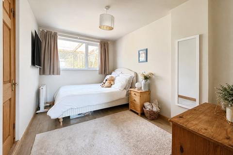 3 bedroom bungalow for sale, Hennock Road, Devon TQ4