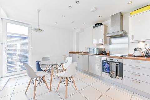 1 bedroom flat for sale, Bennington Close, Thornton Heath, CR7