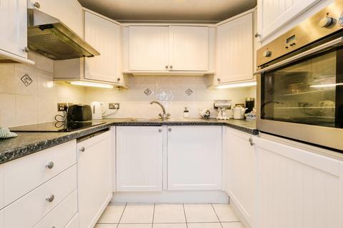 1 bedroom apartment for sale, Cromwell Lodge, Barking IG11