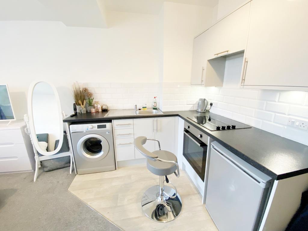 Apartment in Bournemouth - View 2