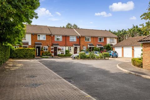 2 bedroom terraced house for sale, Longboyds, Hollyhedge Road, Cobham, Surrey, KT11