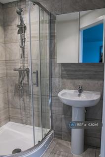 Studio to rent, Amblecote, Stourbridge, DY8