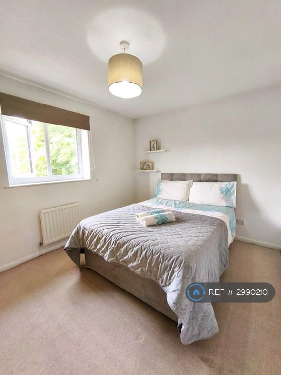 House in Salford, Blackfriars, Lower Broughton - More