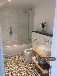 2 bedroom flat to rent, Summerfield Terrace, Aberdeen, AB24