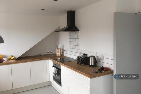 2 bedroom flat to rent, Summerfield Terrace, Aberdeen, AB24