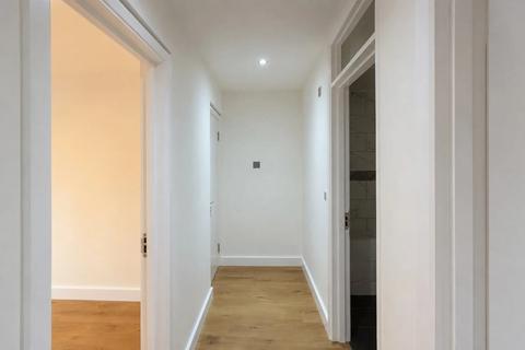 undefined, Becton Court,London, SE25