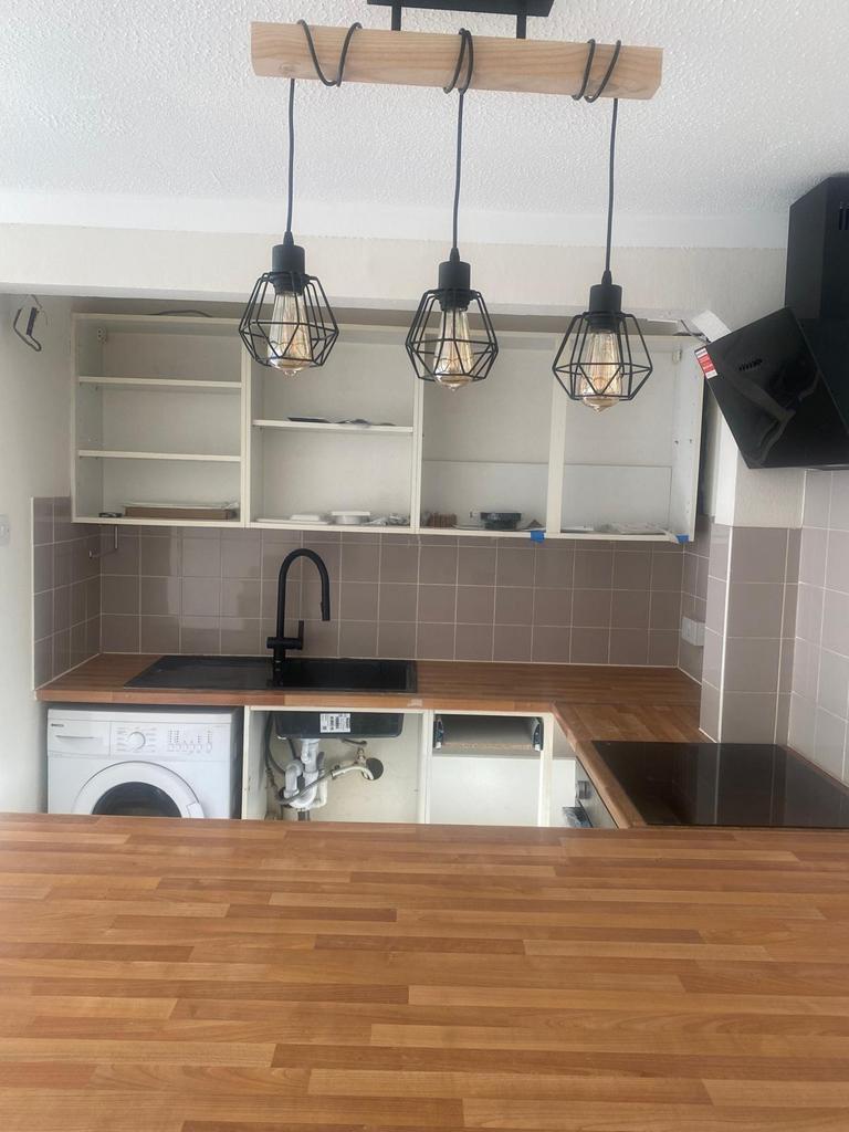 Apartment in London, Harmondsworth - View 2
