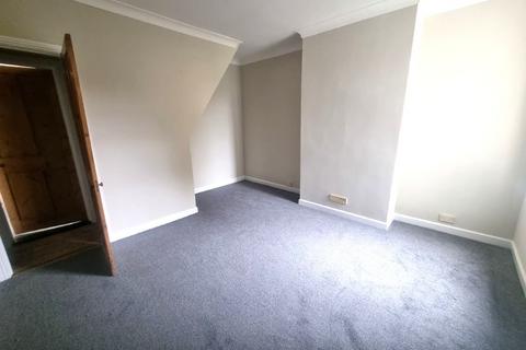 2 bedroom terraced house to rent, York Road, Ipswich, IP3