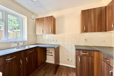 2 bedroom end of terrace house for sale, Mccormick Drive, Telford TF1