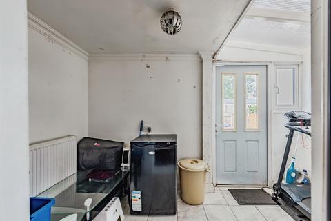 3 bedroom terraced house for sale, Trefoil Crescent, Crawley