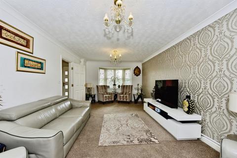 4 bedroom detached house for sale, Haigh Moor Way, Swallownest, Sheffield