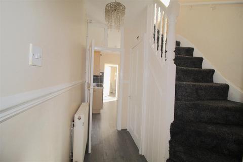 3 bedroom terraced house for sale, Ludlow Road, Birmingham B8