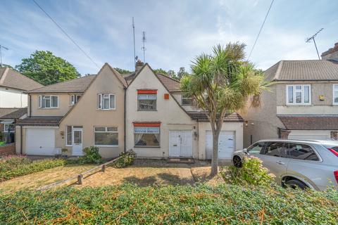 4 bedroom semi-detached house for sale, Martens Avenue, Bexleyheath, Kent, DA7