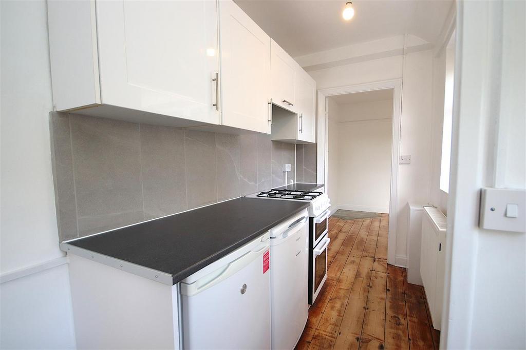 House in Cambridge, Romsey - View 4