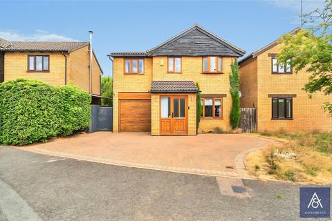 5 bedroom detached house for sale, Holly Close, Northamptonshire NN13