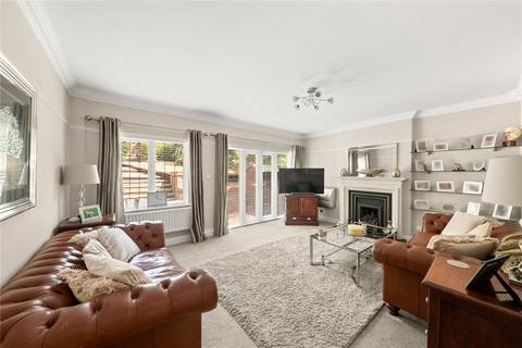 4 bedroom detached house for sale, Lower Road, Uxbridge UB9