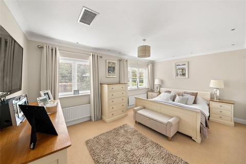 4 bedroom detached house for sale, Lower Road, Uxbridge UB9