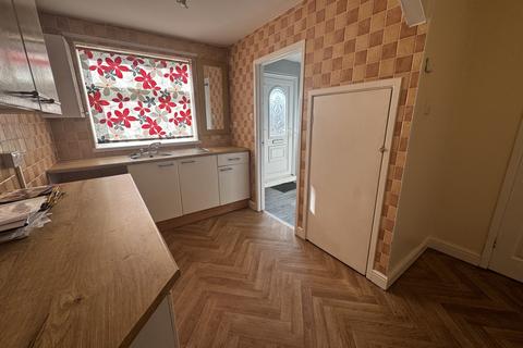 3 bedroom end of terrace house to rent, Watford Close, SUNDERLAND