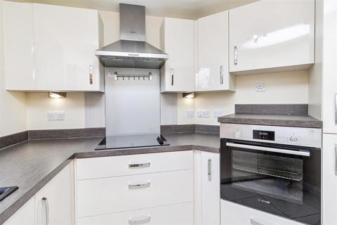 2 bedroom apartment for sale, Deans Park Court, Kingsway, Stafford, Staffordshire, ST16 1GD