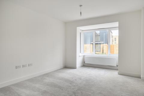 4 bedroom house to rent, Mercury Crescent, Langley Park Way, Chippenham