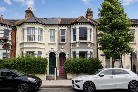 Forthbridge Road, London, SW11