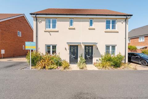 2 bedroom semi-detached house for sale, Pyes Close, Bury St. Edmunds IP31