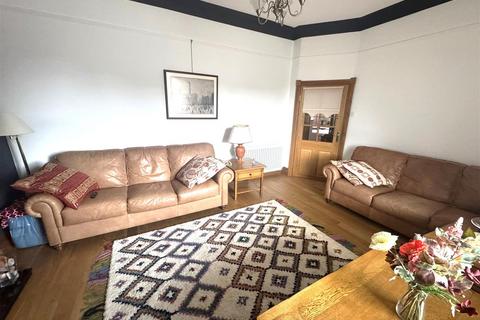 2 bedroom flat for sale, New Road, Ystradowen, Swansea