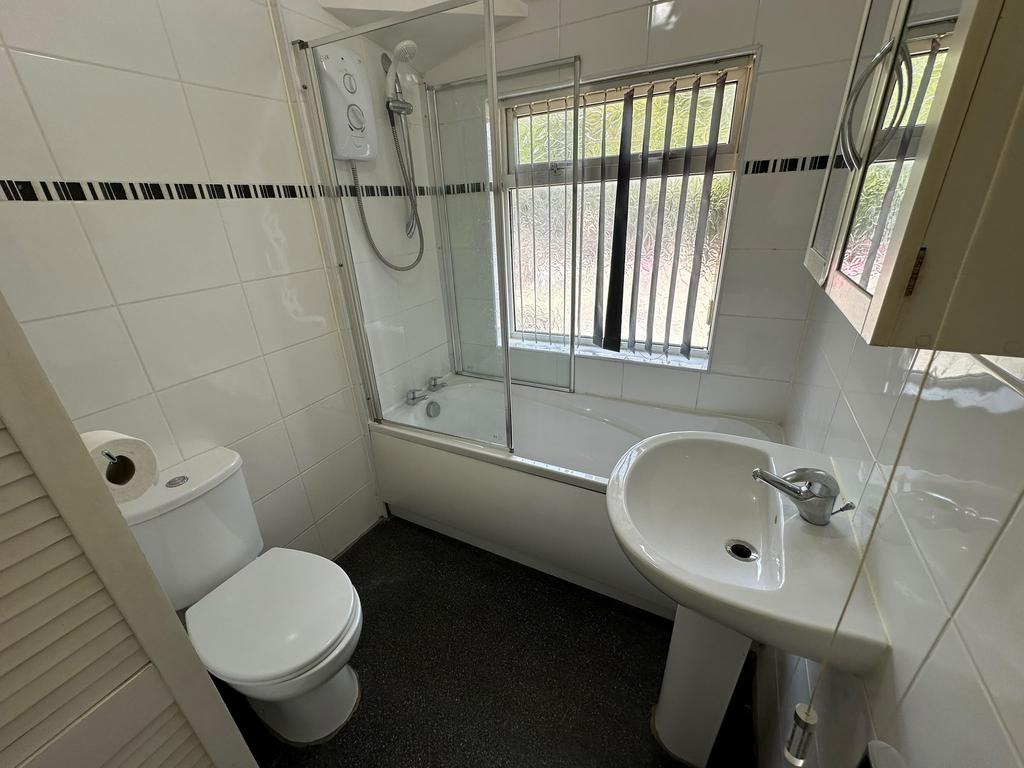 Millington Road, Birmingham B36 - More