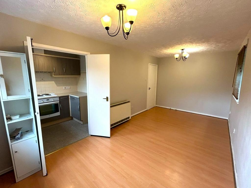 Apartment in Sutton Coldfield, Banners Gate - View 3