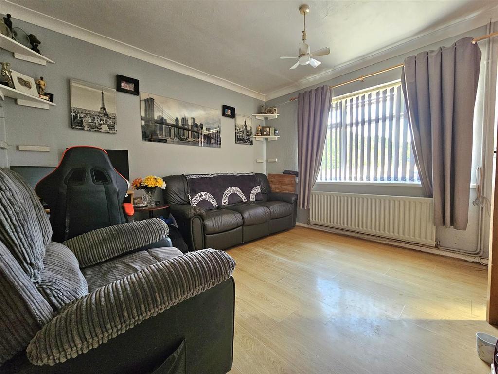 House in Solihull, West Midlands - View 3