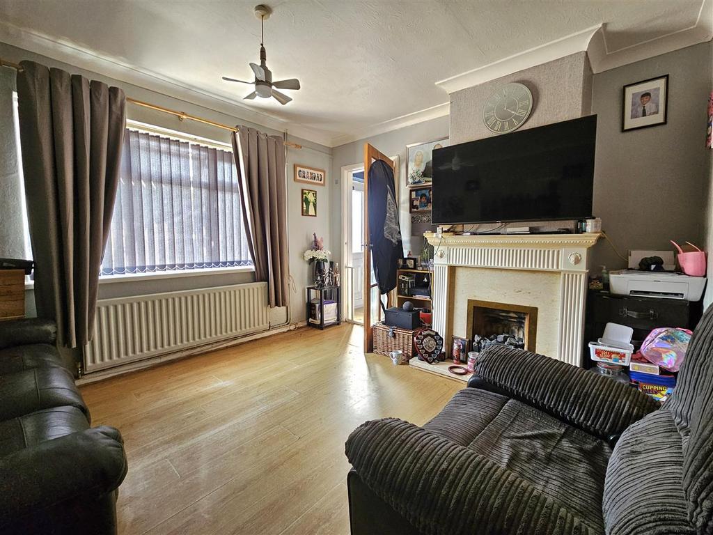 House in Solihull, West Midlands - View 4