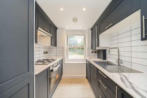 1 bedroom flat for sale, Wilberforce Road, London N4