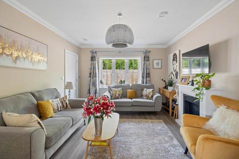 2 bedroom semi-detached house for sale, Hampdens Way, Watlington