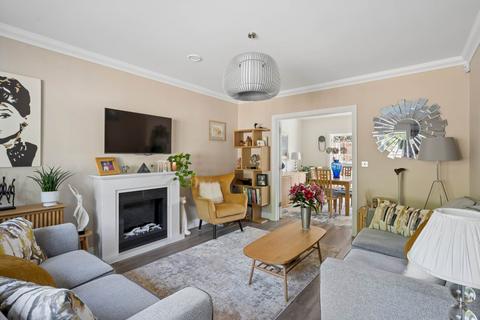 2 bedroom semi-detached house for sale, Hampdens Way, Watlington