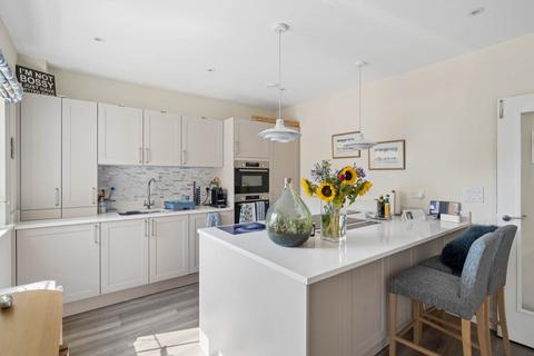 2 bedroom semi-detached house for sale, Hampdens Way, Watlington