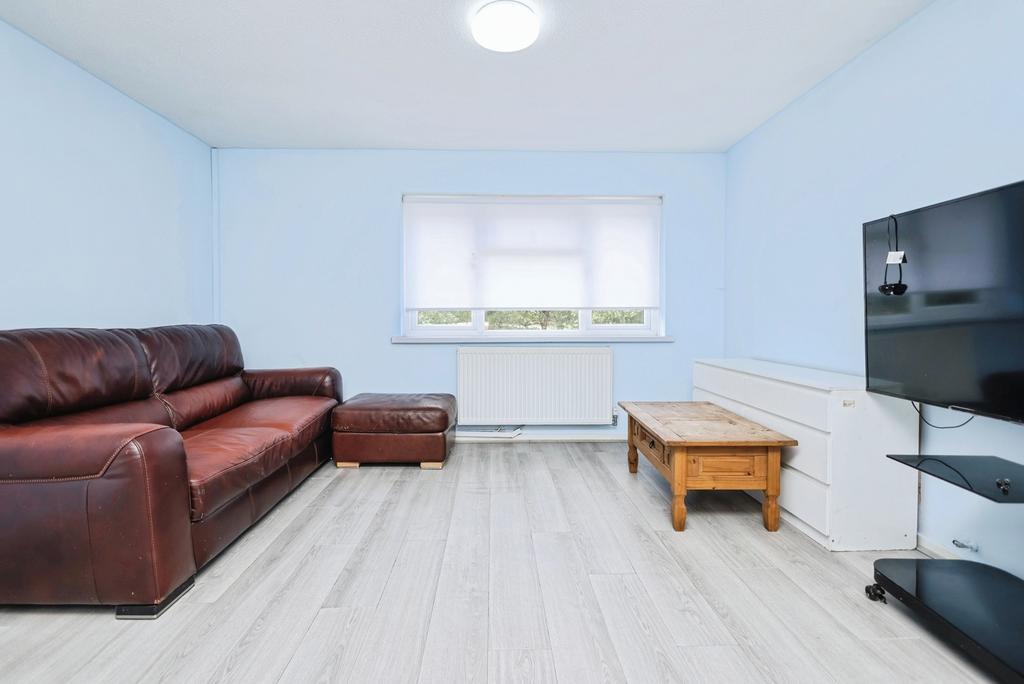 Apartment in Birmingham, West Midlands - View 2