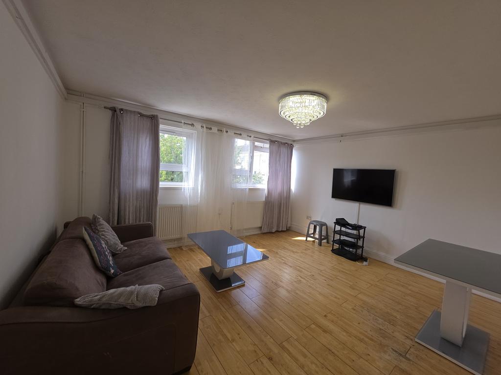 Apartment in London - View 2