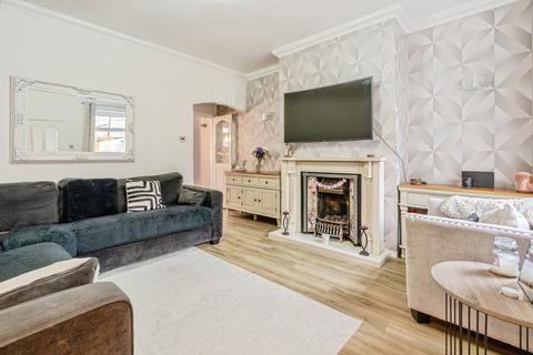 5 bedroom terraced house for sale, Olympia Street, Brunshaw, Burnley, Lancashire, BB10