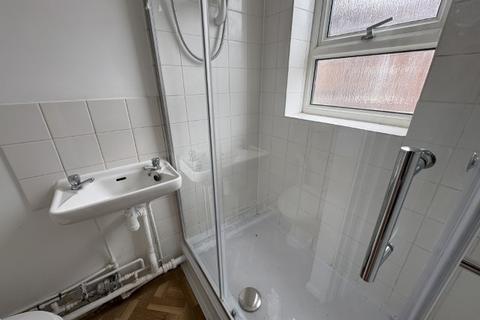Ground floor flat for sale, 15 Mandells Court, Norwich, Norfolk NR3 1AY
