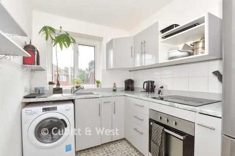 1 bedroom maisonette for sale, Groomsland Drive, Billingshurst RH14